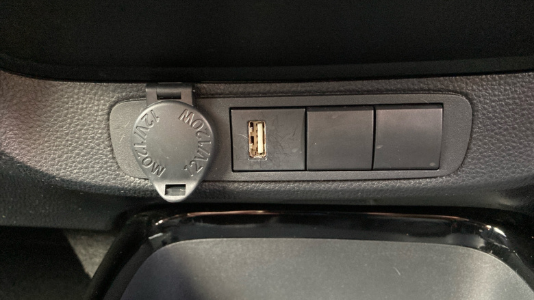 Toyota Aygo X 1.0 VVT-i Edge 5dr Petrol Hatchback